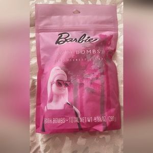 BARBIE BATH BOMBS